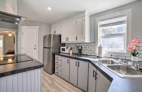 Ashton House | Cozy Ashton Abode w/Yard - Near Park & Pool!