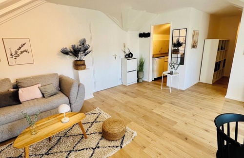 Homburg Apartment | Cozy attic apartment in the immediate vicinity