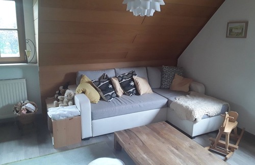 Hochzoll Apartment | Cozy attic apartment on the Lech and Kuhsee recreation area