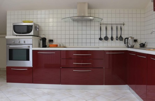 Teramo Villa | Cozy Attic in Villa, A.C. garden and free parking