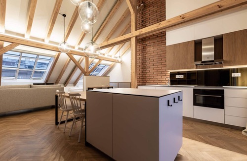 Vinohrady Apartment | Cozy Attic Loft with Terrace in Prime Location
