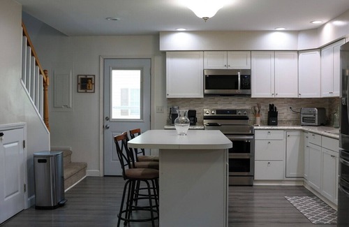 Rehoboth Beach House | Cozy Autumn Bayfront Retreat 5BR 4Bth, Slps 12