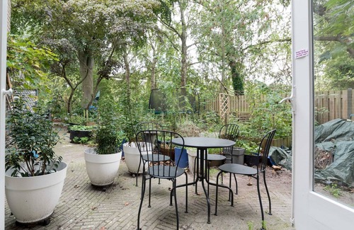Nieuw-West Apartment | Cozy B&B Amsterdam West