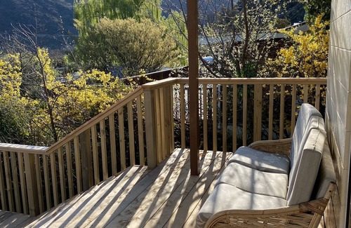 Clyde House | Cozy Bach - perfect location