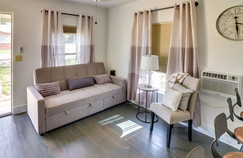 Ballinger House | Cozy Ballinger Vacation Rental with Deck and Grill!