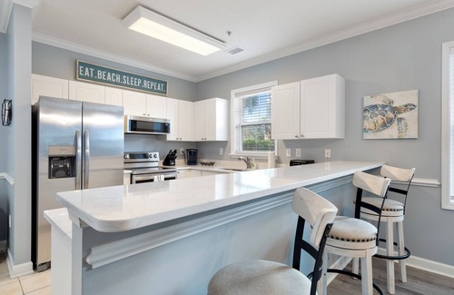 Longs Condo | Cozy Barefoot Beach Retreat: Resort Amenities