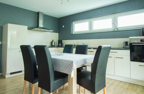 Jebenhausen Apartment | Cozy basement apartment with sauna, gym and garden in Göppingen