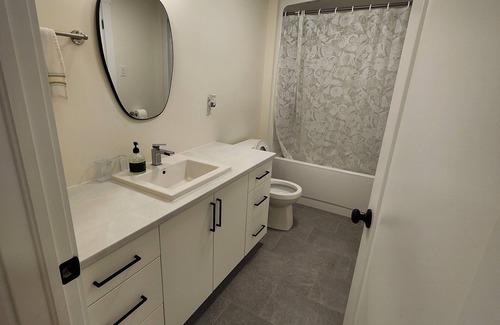 Dieppe Apartment | Cozy Basement Apartment