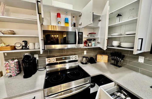 Hinton Apartment | Cozy Basement Apartment Near Jasper – Private, Modern, and Perfect for Couples