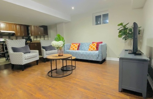 Halton Regional Municipality Apartment | Cozy Basement Apartment close to Nature