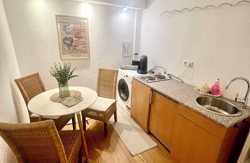 Homburg Apartment | Cozy basement apartment right next to Homburg University Hospital