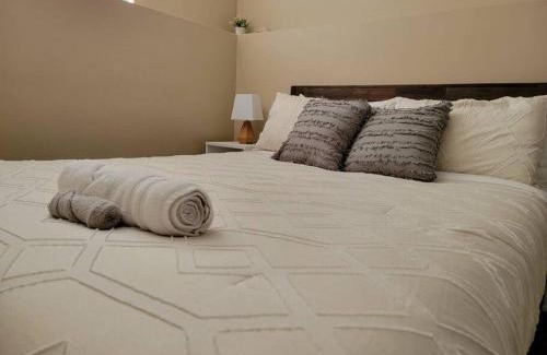 Moncton Apartment | Cozy basement in the city