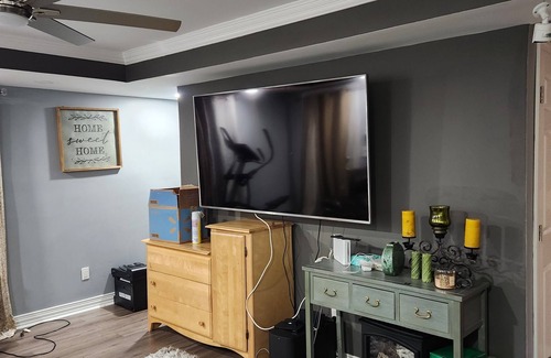 Lawrenceville House | Cozy basement retreat! King bed, huge TV! Family friendly! Snowbirds Welcomed!