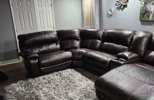 Lawrenceville House | Cozy basement retreat! King bed, huge TV! Family friendly! Snowbirds Welcomed!