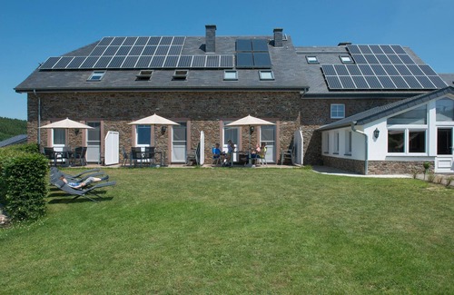 Weweler House | Cozy home in Steffeshausen-BurgReuland