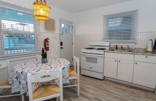 Seaside Heights Apartment | Cozy Beach Block Retreat w/Free Parking & Balcony [1215-4]