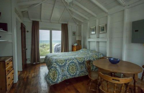 North Truro House | Cozy Beach Bungalow