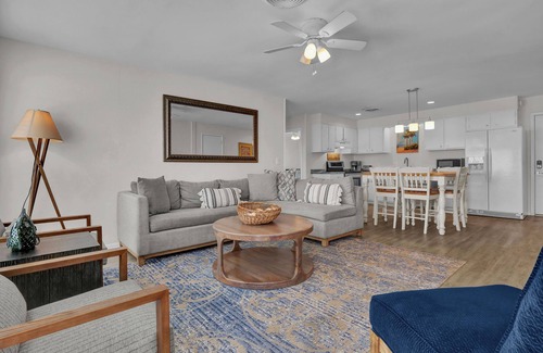 Shell Island House | Cozy beach cottage with a beautiful ocean view!