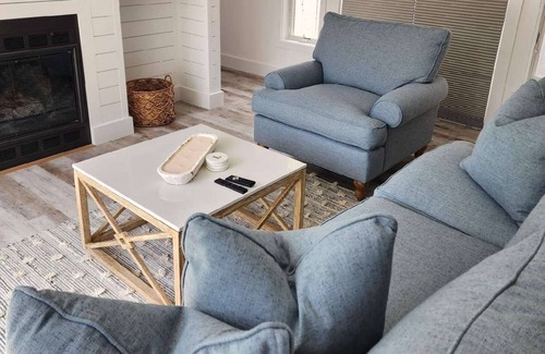 Mews Village Condo | Cozy Beach Condo in New Seabury