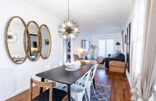 Villas House | Cozy Beach Cottage Near The Bay