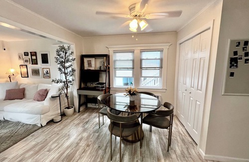 Long Beach House | Cozy Beach Cottage Steps From Ocean, Driveway, Beach Passes!