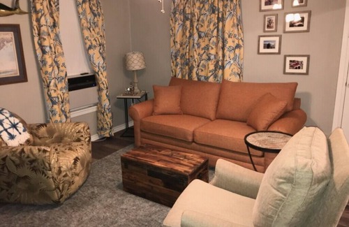 Port Lavaca House | Cozy beach cottage, approximately 3 blocks from the beach. Pet friendly!