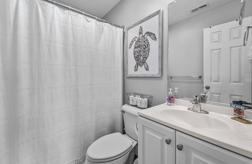 Colington Apartment | Cozy beach get away situated between the ocean and sound. Pet friendly!