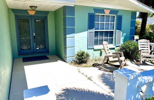 Boardwalk House | Cozy beach home! Private pool, 2min walk to beach, walkable to restaurants/shops