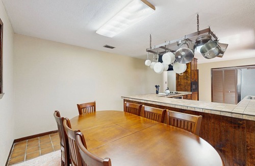Fulton House | Cozy beach home with main house and studio, WIFI, full kitchen and large patio