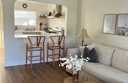 Eastside Santa Cruz House | COZY BEACH HOUSE w/GUEST house sleeps 4 totalneach unit 2 guests PET FRIENDLY