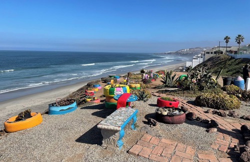 Real Del Mar Apartment | Cozy beach side studio
