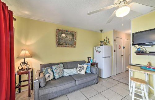 North Beach Apartment | Cozy Beach View Getaway with Resort Amenities!