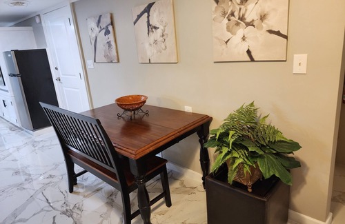Columbus Apartment | Cozy, beautiful apartment with lots of amenities! 3 miles from downtown fun!