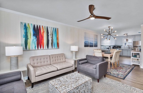 Ocean Sands Condo | Cozy, Beautifully Appointed, Close to Beach!