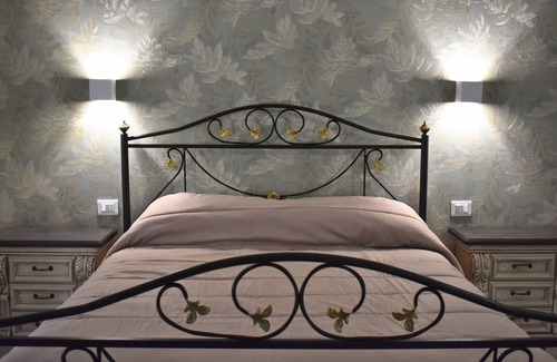 Pontecagnano Bed & Breakfast | Cozy Bed & Breakfast, a stone's throw from Salerno