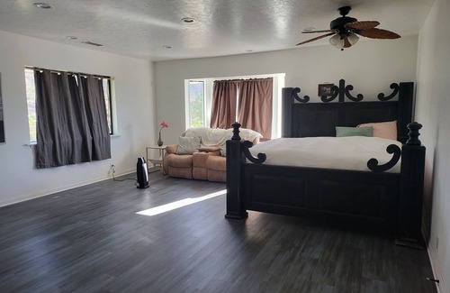 Agua Dulce House | Cozy Blue Ranch home away from home! A bit of ranch & modern