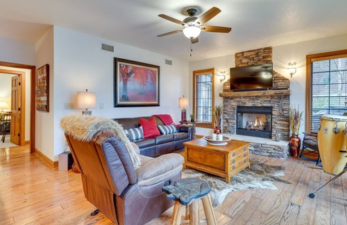 Mountain Air Condo | Cozy Blue Ridge Mountains Vacation Rental!