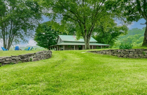 Taylorsville Cabin | Cozy Bourbon Country Cabin with HOT TUB and Fire Pit on Brashears Creek
