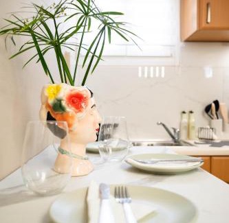 Vrahati Apartment | Cozy Boutique