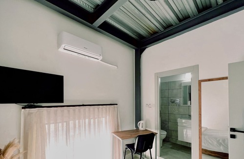 Yenisehir Bed & Breakfast | Cozy Boutique Studio Flat in Nicozy