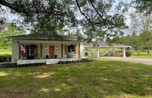 Palmetto House | Cozy brick farmhouse within walking distance to Serenbe. Pet-Friendly!