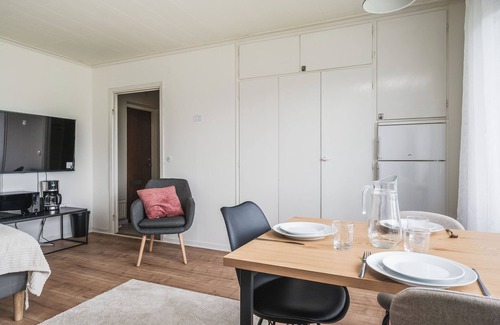 Avesta Municipality Apartment | Cozy & Bright Studio in Peaceful Horndal