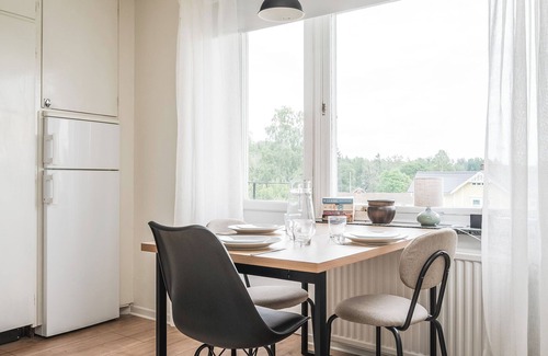 Avesta Municipality Apartment | Cozy & Bright Studio in Peaceful Horndal