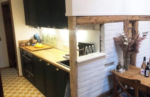 Alfter Apartment | Cozy, bright vacation apartment in half-timbered house - near Bonn and Phantasialand