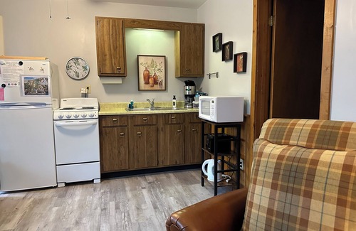Ephraim Cottage | Cozy Brook North Cottage @ Ephraim Beach on Ephraim Village Cottages Resort