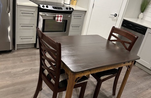 Saskatoon House | Cozy BSMT Apt w/2BR+Disney+ Nflx