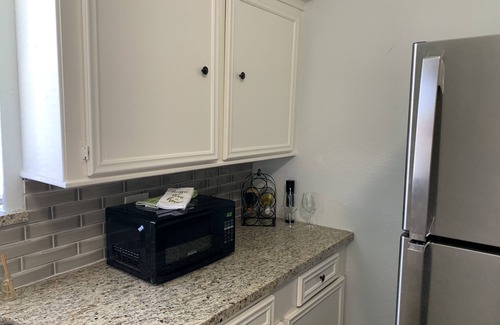 Northside House | Cozy Bungalow in the Heights of Houston!