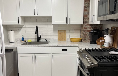 Louisburg House | Cozy Bungalow in the quaint small town of Louisburg!