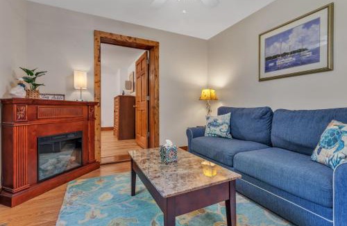 Old Mystic House | Cozy Bungalow Just Minutes from Mystic, Westerly Beaches, Boating and Casinos! bungalow