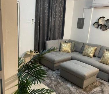 Old Harbour Apartment | Cozy bungalow- New Harbour Village